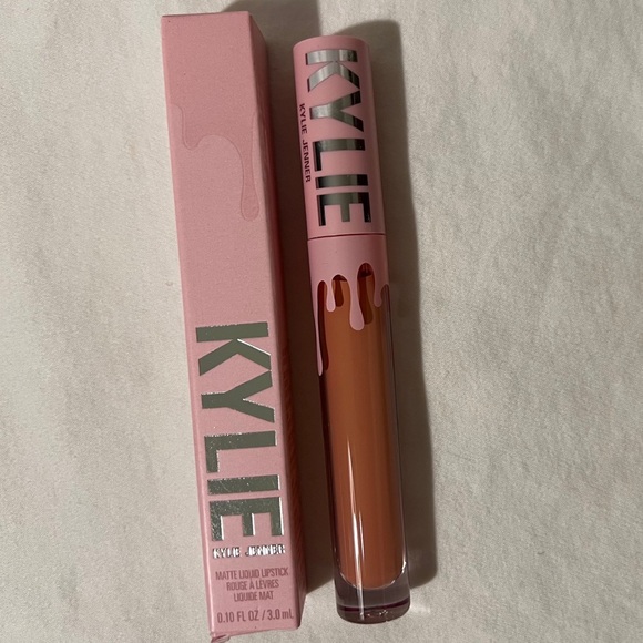💋NIB💋 KYLIE COSMETICS Matte Liquid Lipstick in Another Day, Another Nude - Picture 2 of 8
